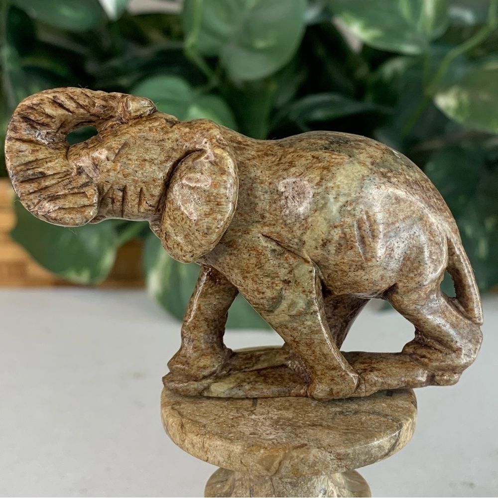 Vintage Shona Stone Elephant Sculpture Figurine Carved Wild Animal Zimbabwe 3.3"